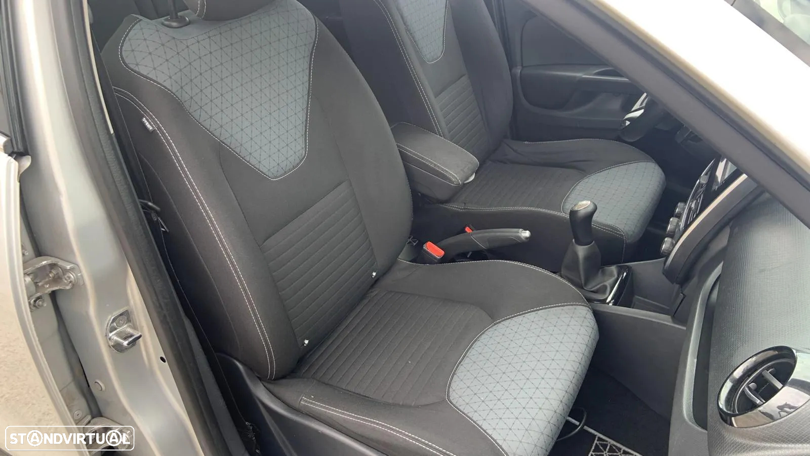 Renault Clio 1.5 Blue dCi Zen - 11