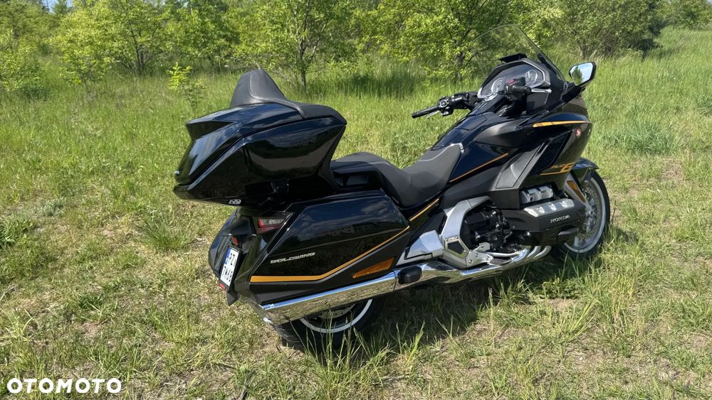 Honda GL - 11