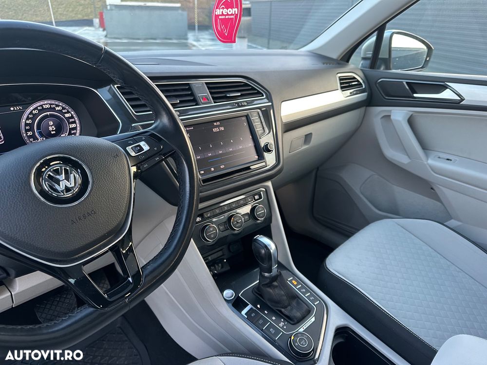 Volkswagen Tiguan - 9