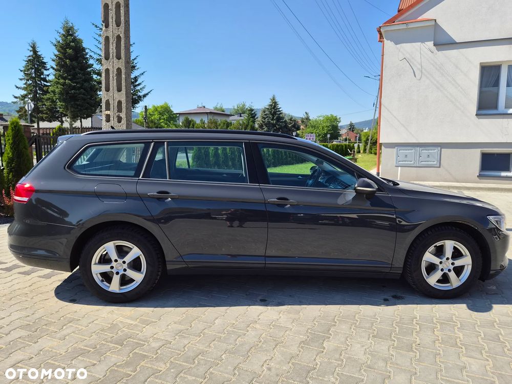 Volkswagen Passat 2.0 TDI (BlueMotion Technology) Trendline - 3