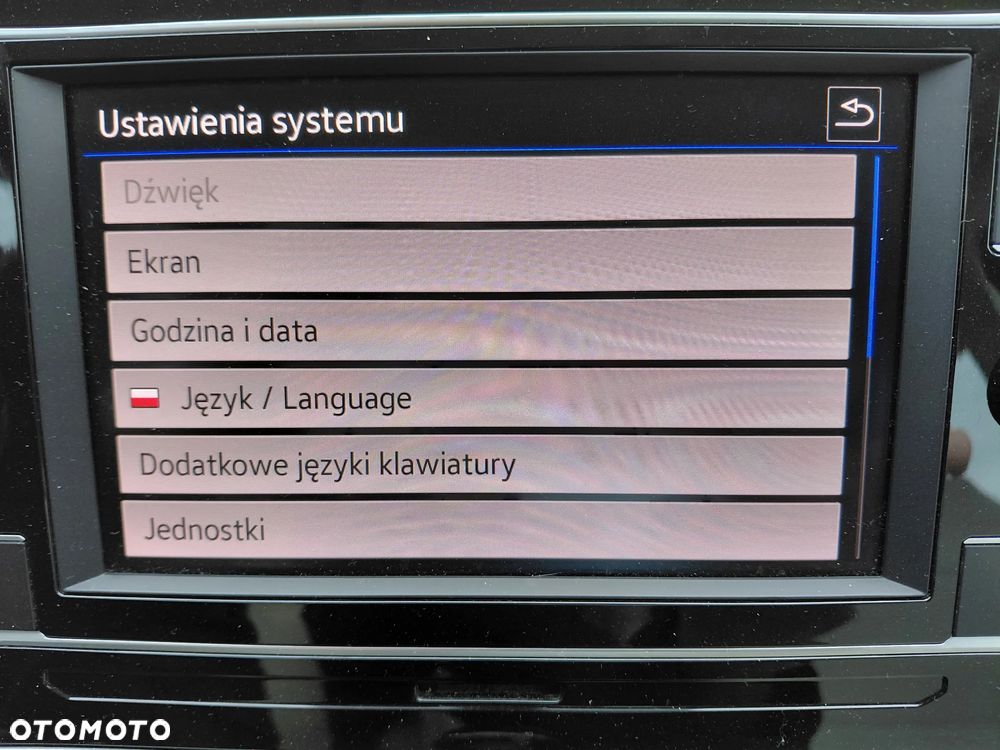 Volkswagen Passat 1.8 TSI BMT Comfortline - 12