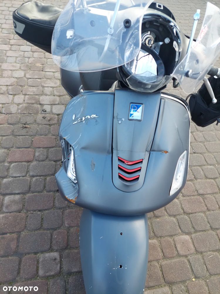 Vespa GTS - 10