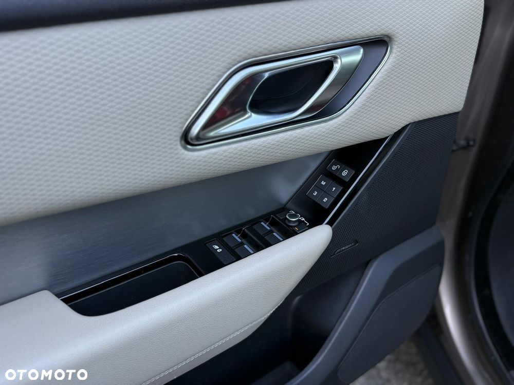 Land Rover Range Rover Velar - 17