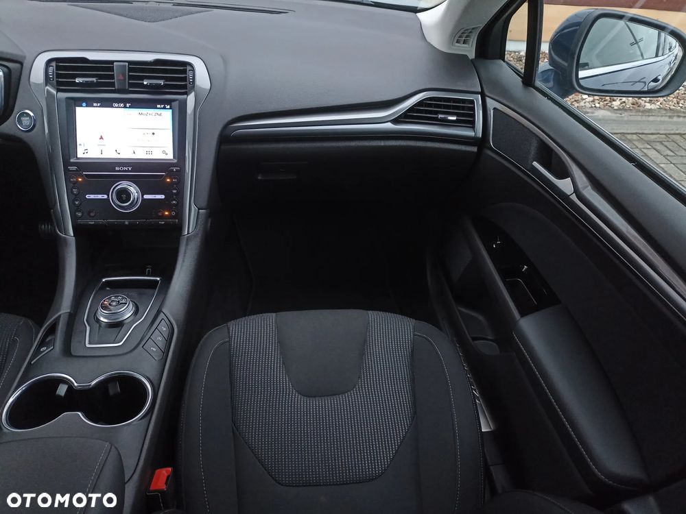 Ford Mondeo 2.0 EcoBlue Titanium AWD - 32