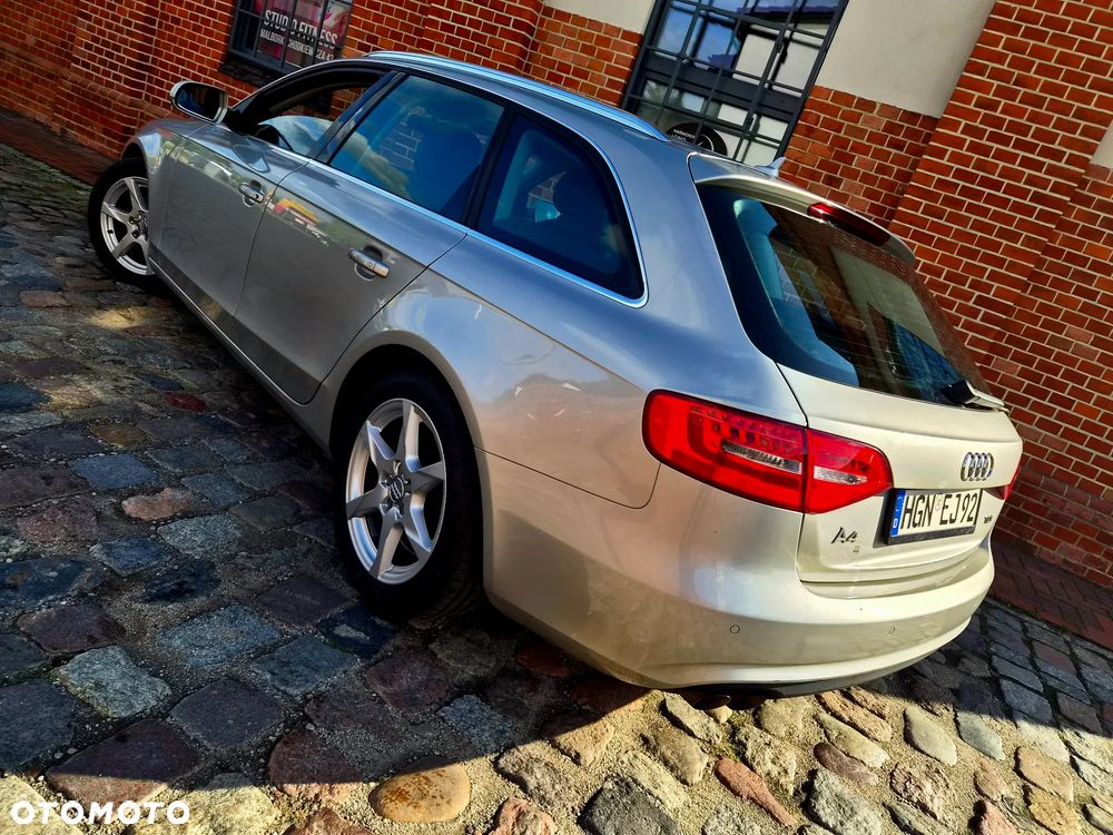 Audi A4 Avant - 17
