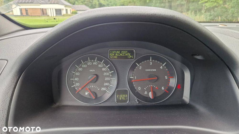 Volvo V50 D3 Momentum - 23