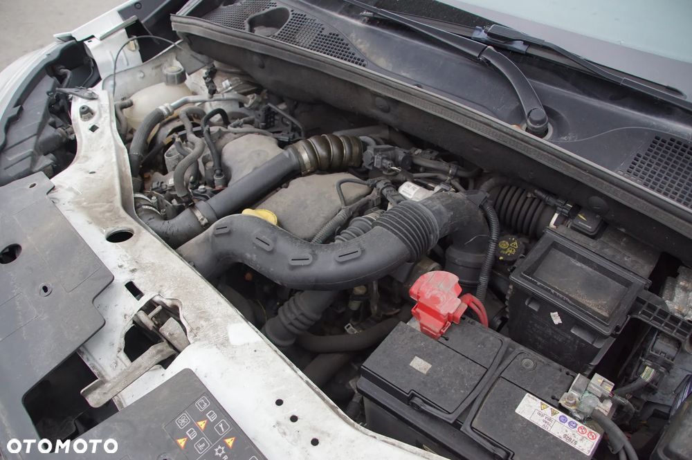 Auto na części - Dacia Dokker 1.5 DCI 90 KM K9K626 JR5341 DV369 2017R Silnik Skrzynia Drzwi Zderzak Błotnik Lampa Lusterko Szyba Klamka Deska Kokpit Sterownik Moduł Czujnik Licznik Panel Kierownica - 18