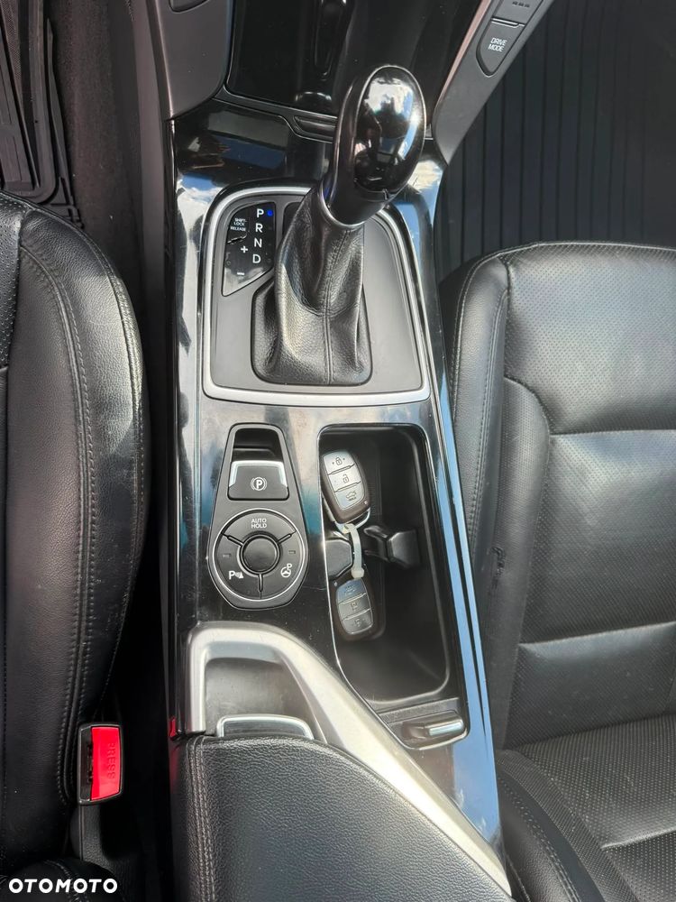 Hyundai i40 1.7 CRDi Automatik Premium - 23