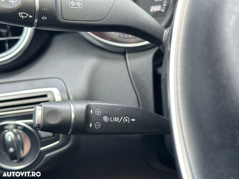 Mercedes-Benz C - 22