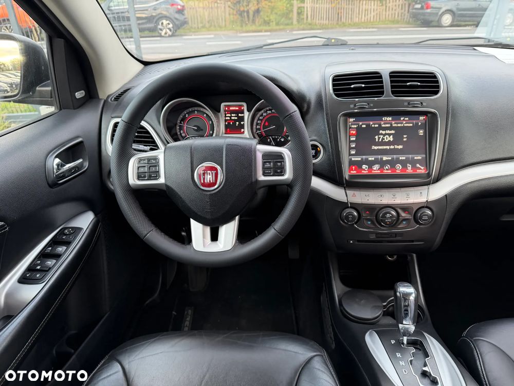 Fiat Freemont 2.0 Multijet 16V DPF Automatik Allrad Lounge - 32