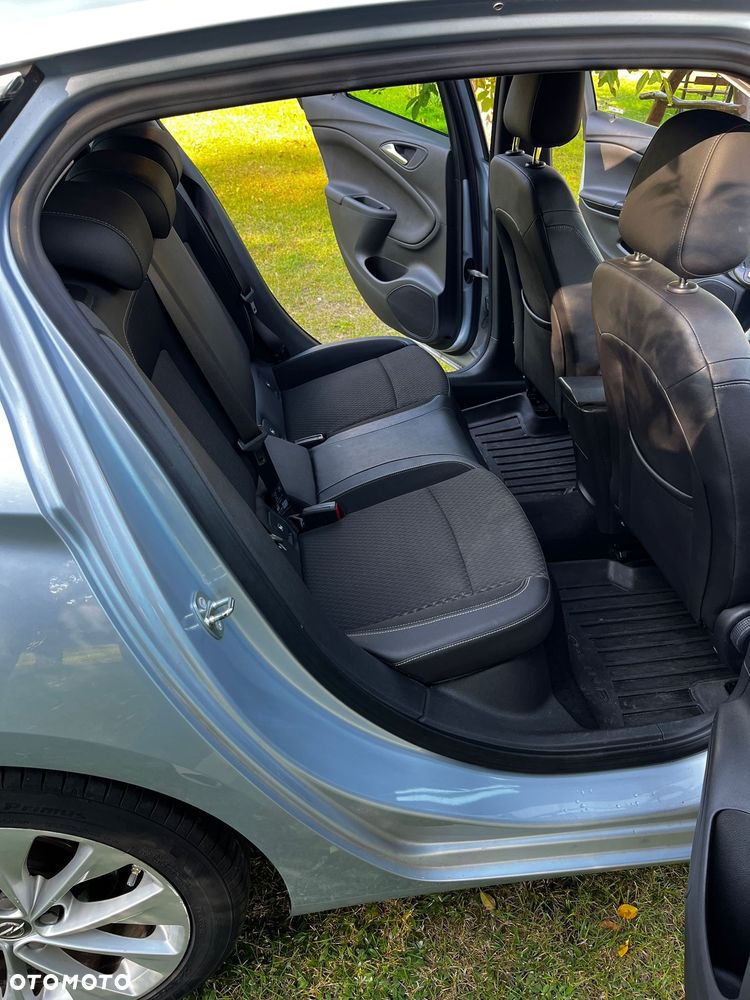 Opel Astra - 27