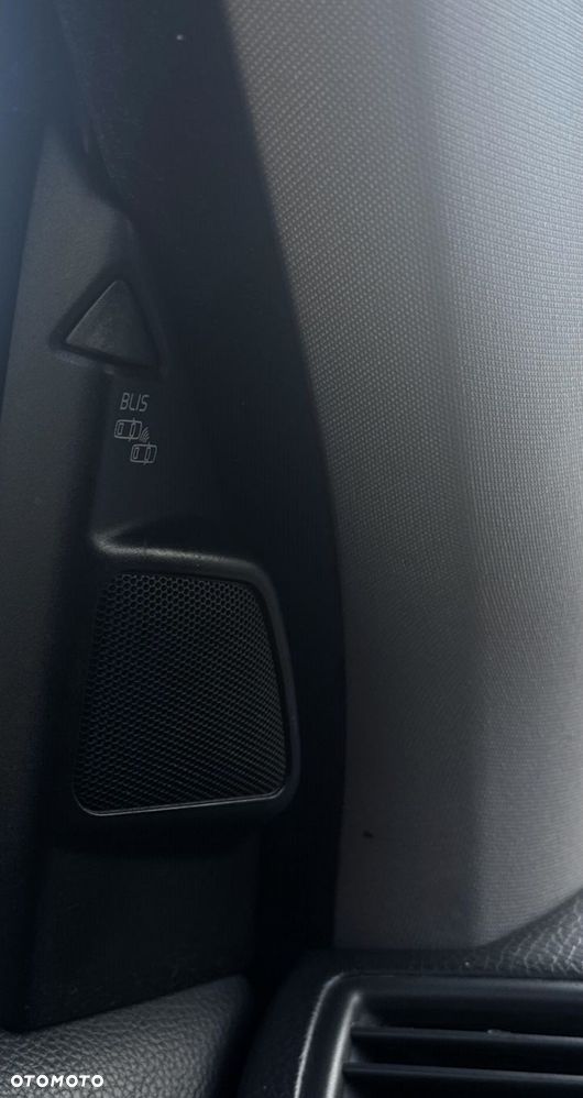 Volvo XC 90 - 18