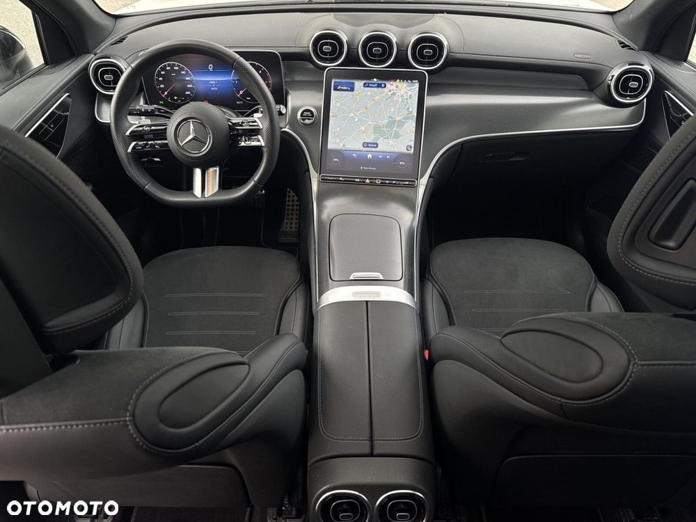 Mercedes-Benz GLC 200 d mHEV 4-Matic AMG Line - 16
