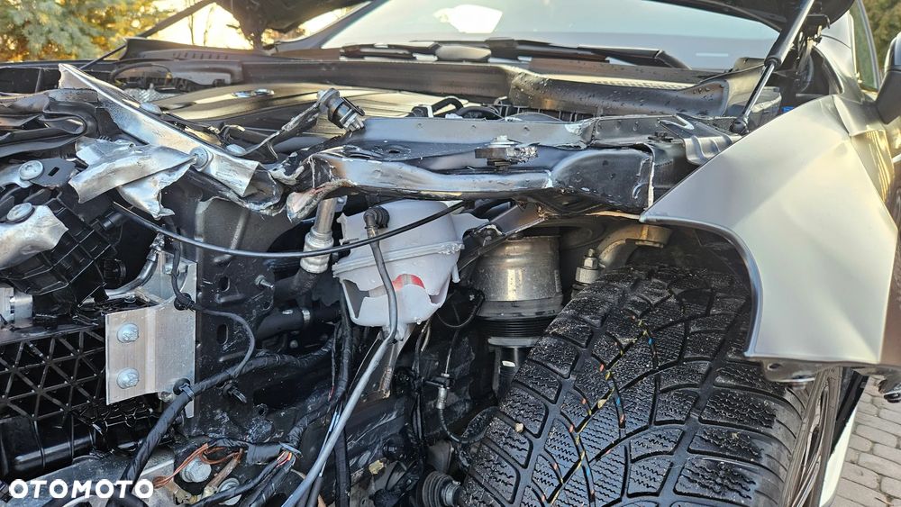 Mercedes-Benz GLC - 15