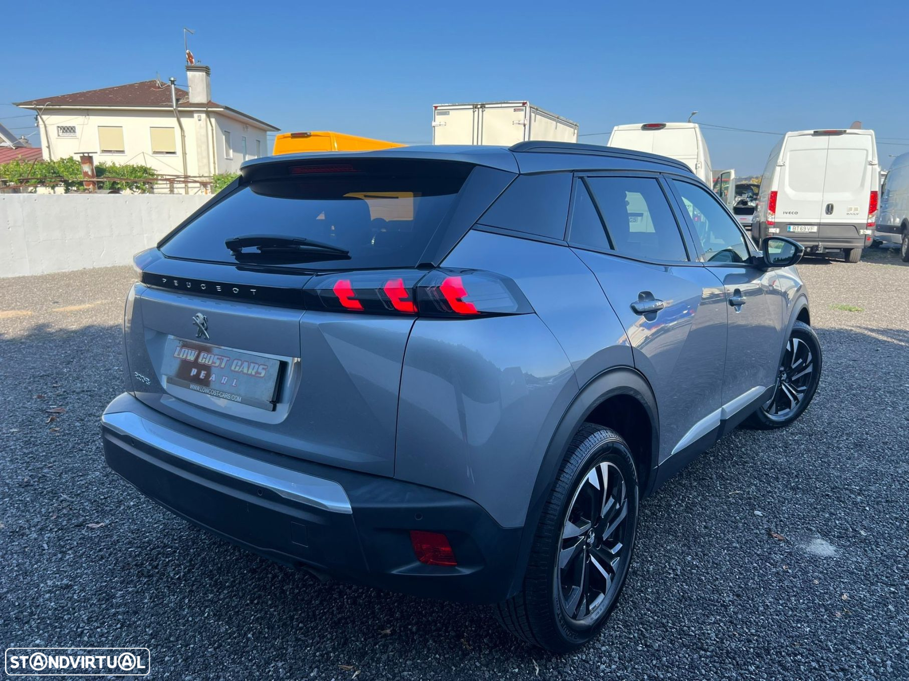 Peugeot 2008 1.2 PureTech Active - 4
