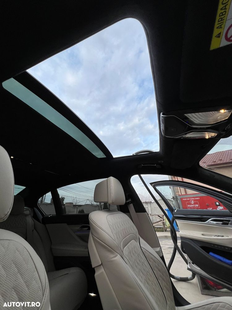 BMW Seria 7 745Le xDrive AT PHEV - 10