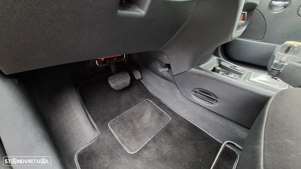 Citroën C2 1.4 HDi VTR Sensodrive - 26
