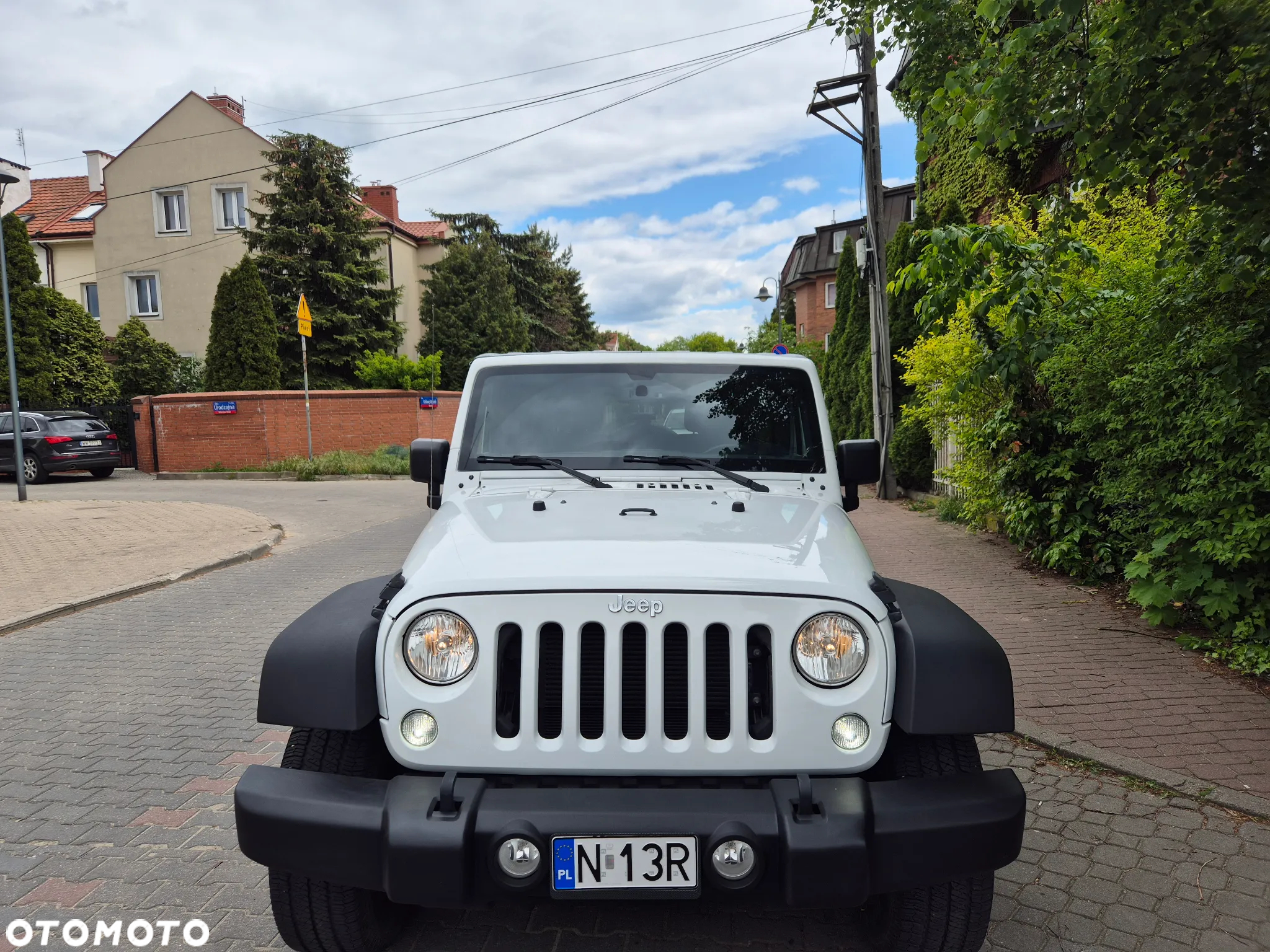 Jeep Wrangler - 2