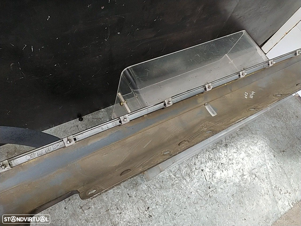Embaladeira Esq Plastico Mercedes-Benz C-Class T-Model (S203) - 7