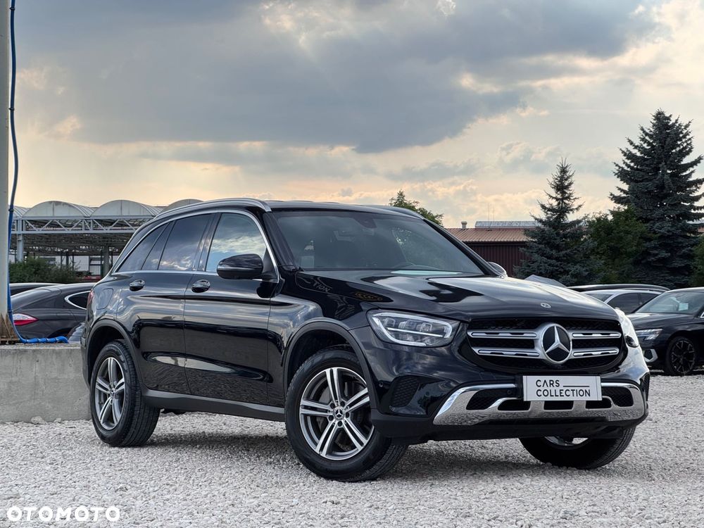 Mercedes-Benz GLC 300 4Matic 9G-TRONIC - 2