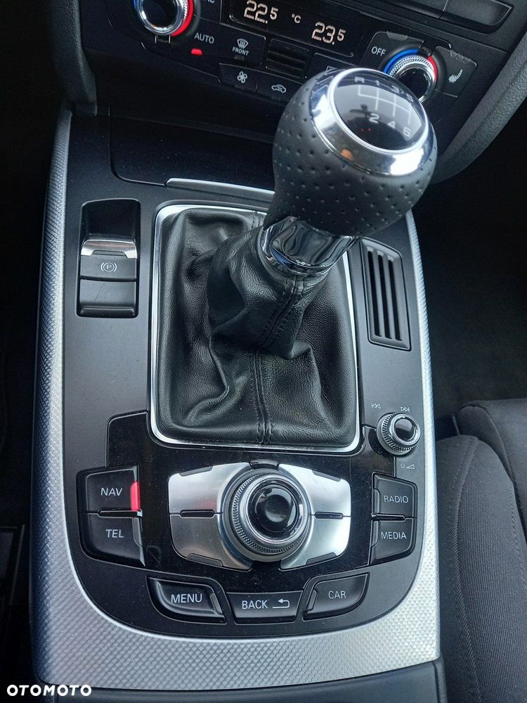 Audi A4 Avant 2.0 TDI DPF S line Sportpaket (plus) - 33