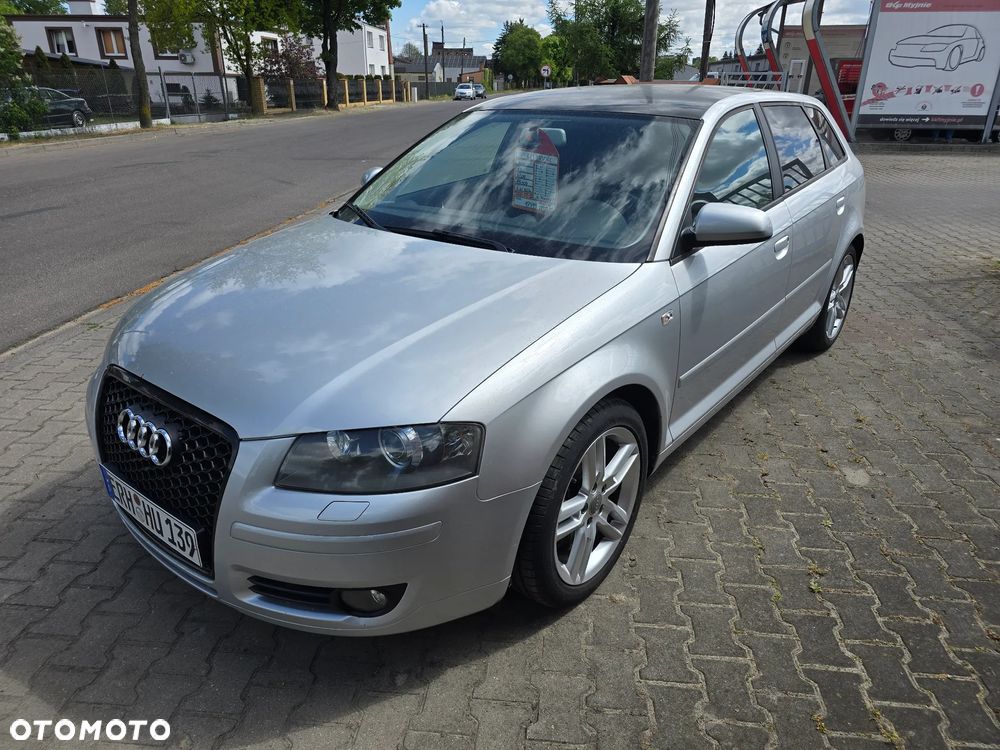Audi A3 Sportback 1.4 TFSI Ambiente - 1