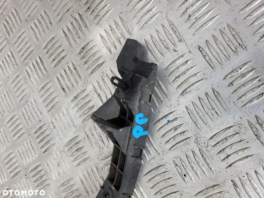 Mitsubishi L200 IV Ślizg Mocowanie Zderzaka Przód - 7