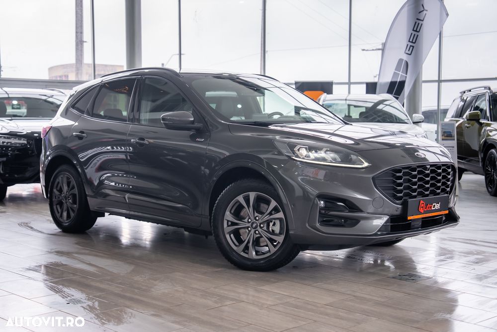 Ford Kuga 2.5 Duratec PHEV ST-LINE - 24