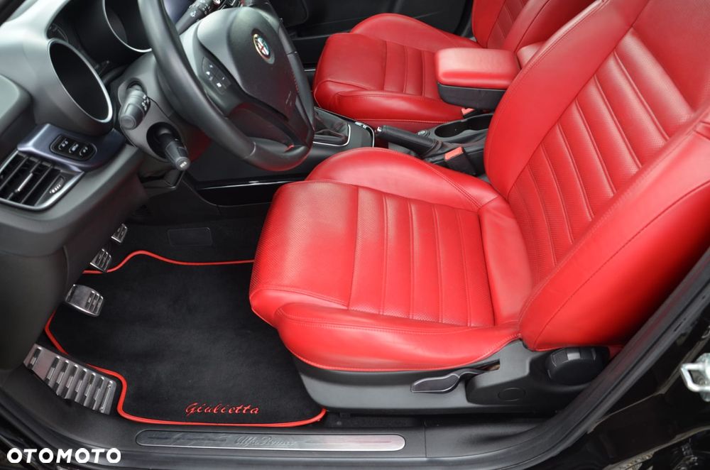 Alfa Romeo Giulietta 2.0 JTDM Distinctive - 5