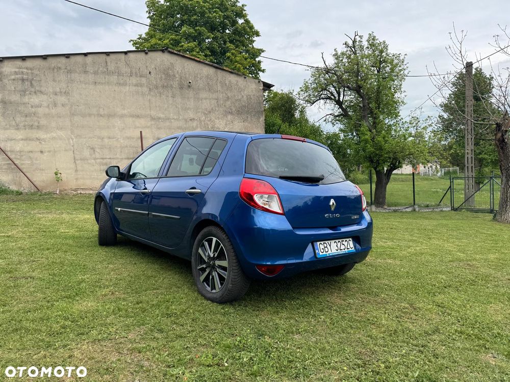 Renault Clio 1.5 dCi Authentique - 3