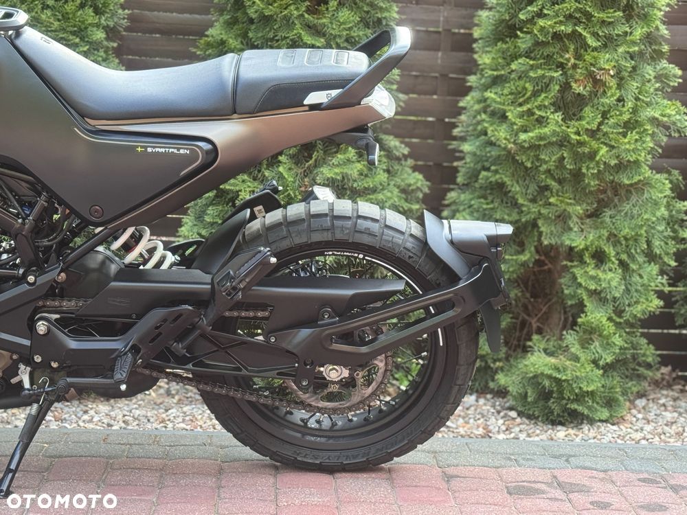 Husqvarna Svartpilen - 20
