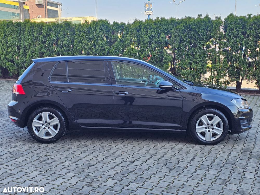 Volkswagen Golf 1.2 TSI Comfortline - 2