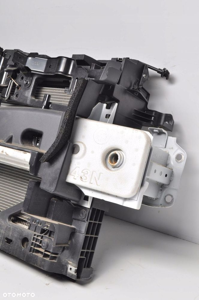 MAZDA 2 DL DJ LIFT 1,5  benzyna PAS PRZEDNI KOMPLET D09H-53110 - 9