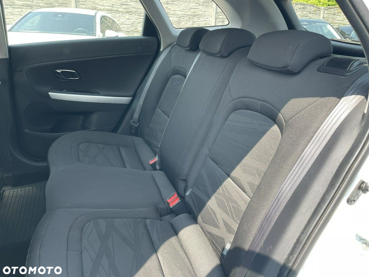Kia Ceed 1.4 CRDi 90 ISG SW Spirit - 10