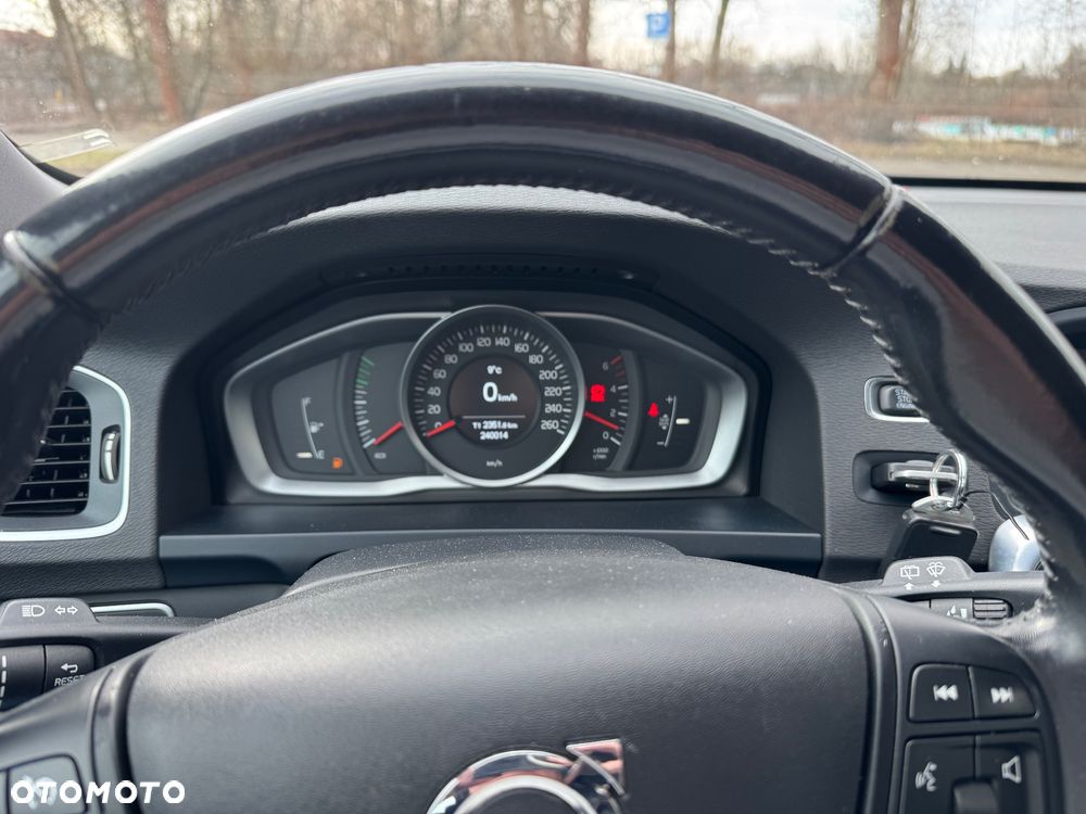Volvo V60 - 15