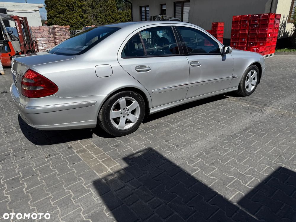 Mercedes-Benz Klasa E 320 CDI Avantgarde - 6