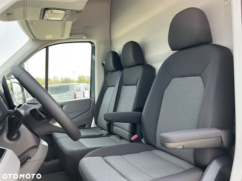 Volkswagen Crafter 35 AUTOMAT/Fugron L4H3, 2.0 BiTDI 177 KM, Wysoki dach, r. o. 4490mm - 18