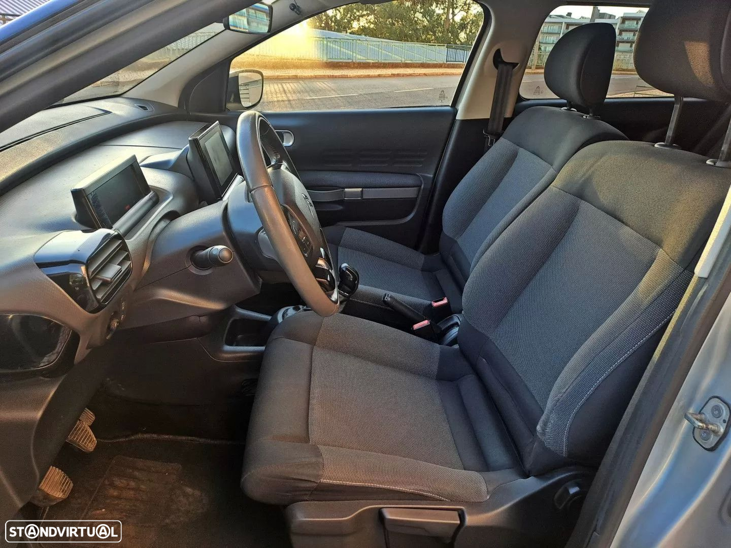 Citroën C4 Cactus 1.2 PureTech Shine - 10