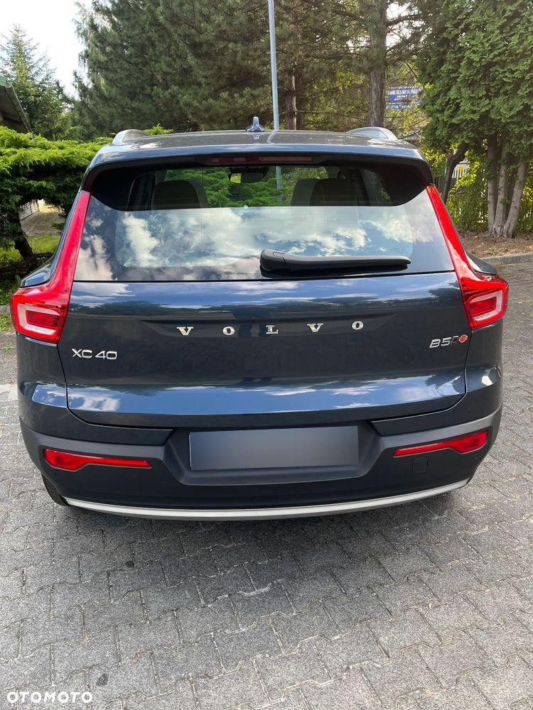 Volvo XC 40 - 4