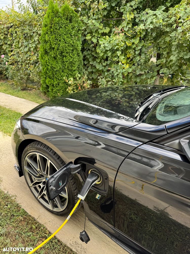 BMW Seria 3 - 12