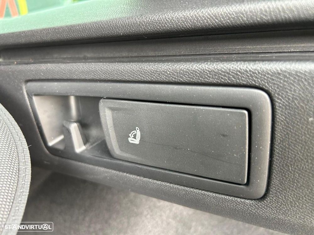 SEAT Leon ST 1.4 e-Hybrid FR DSG - 31