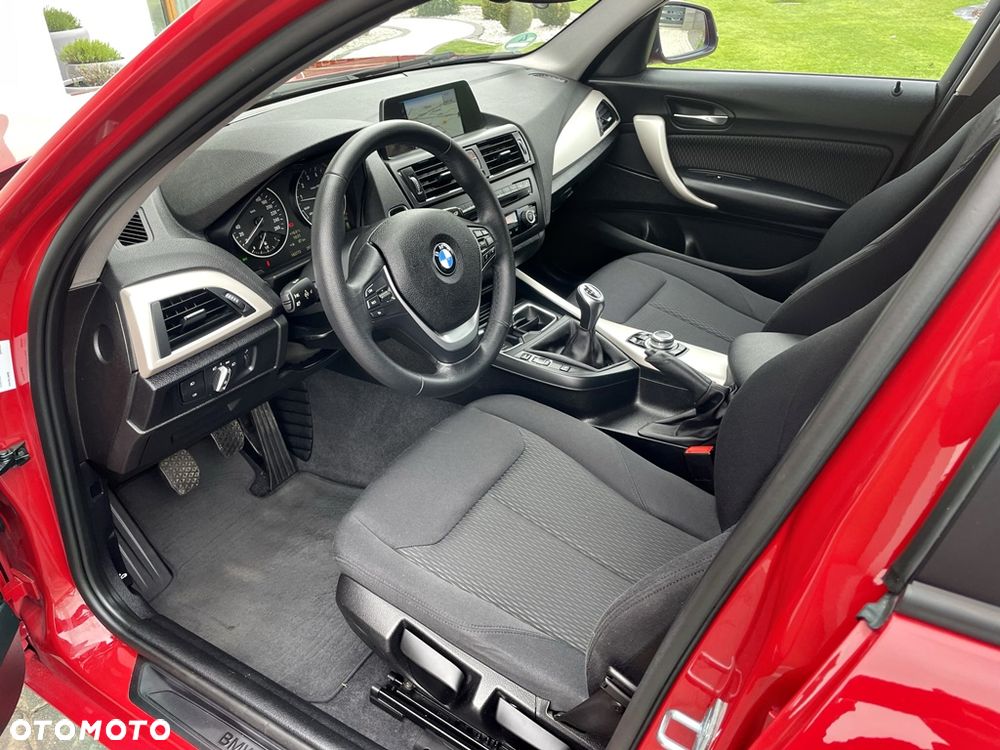 BMW Seria 1 116i Sport Line - 24