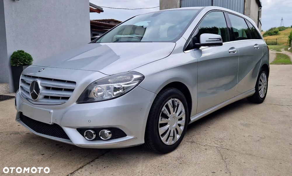 Mercedes-Benz Klasa B 180 CDI (BlueEFFICIENCY) - 1