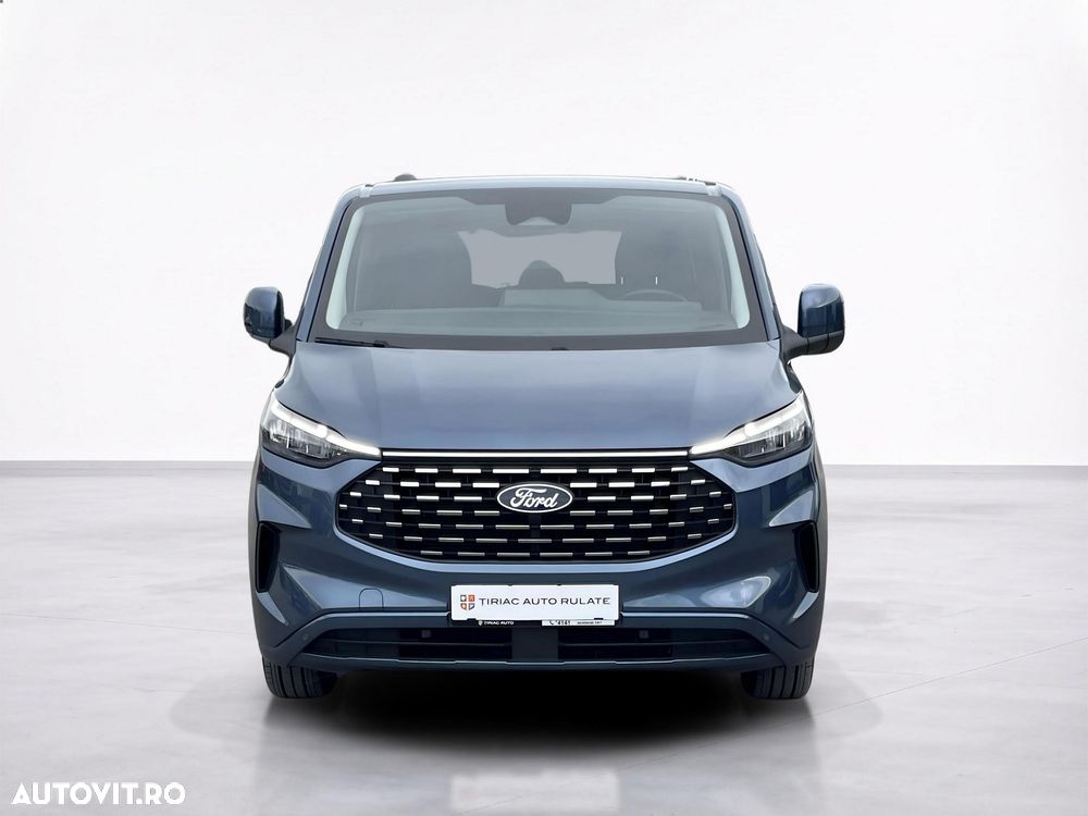 Ford Tourneo Custom - 10
