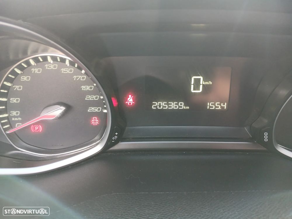 Peugeot 308 - 9
