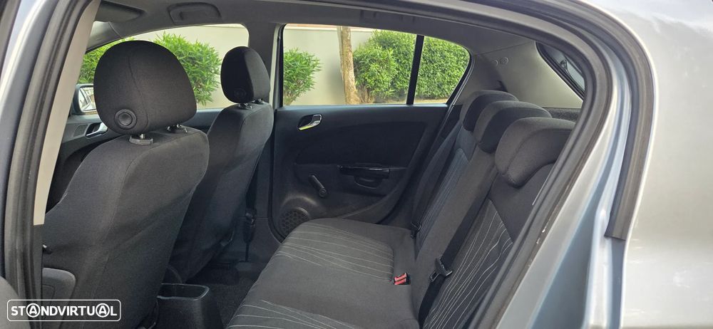 Opel Corsa 1.2 Enjoy - 9