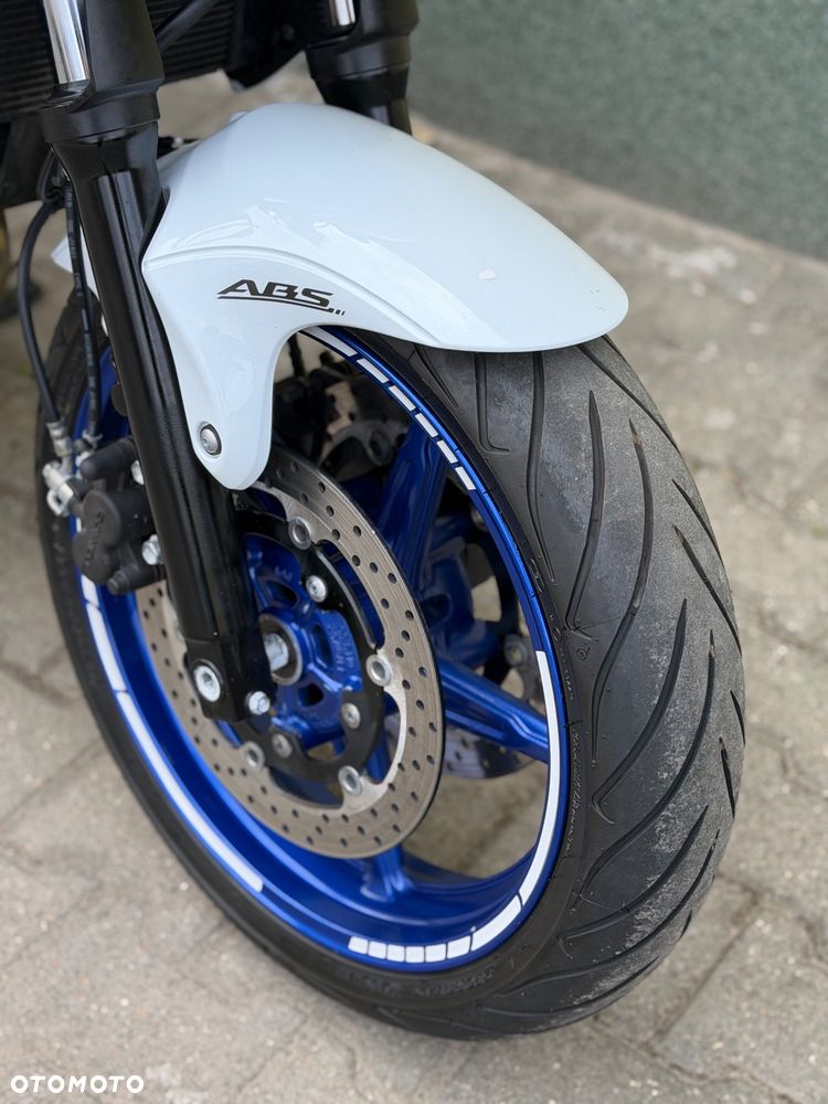 Suzuki Gladius - 3