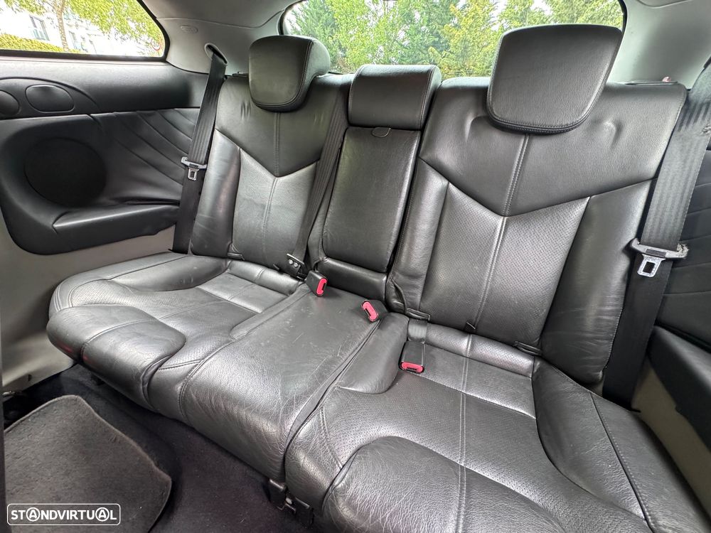 Alfa Romeo GT 1.9 JTD M-JET - 12