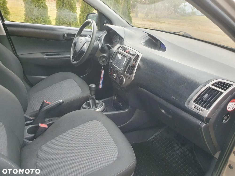 Hyundai i20 1.25 Comfort - 16
