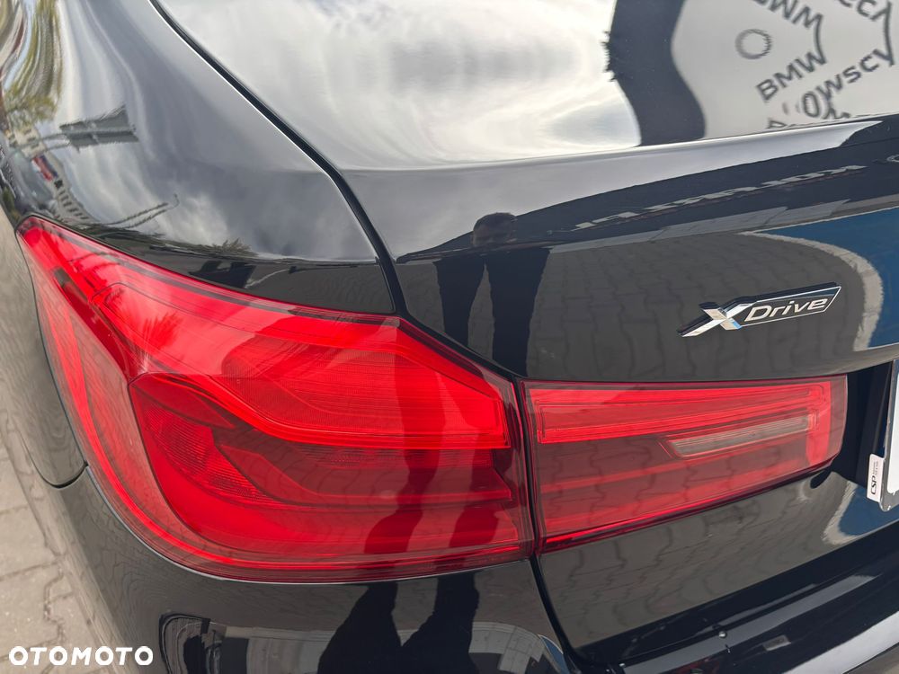 BMW Seria 5 520d Luxury Line - 26